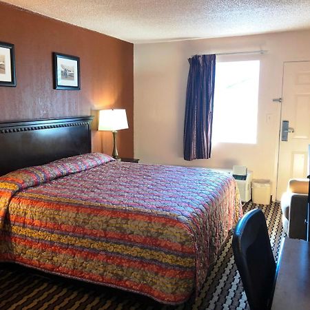 Guest Inn Austell Εξωτερικό φωτογραφία